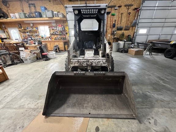 Image of Bobcat 642B equipment image 4
