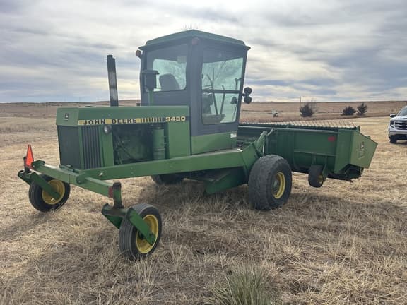 Image of John Deere 3430 equipment image 3