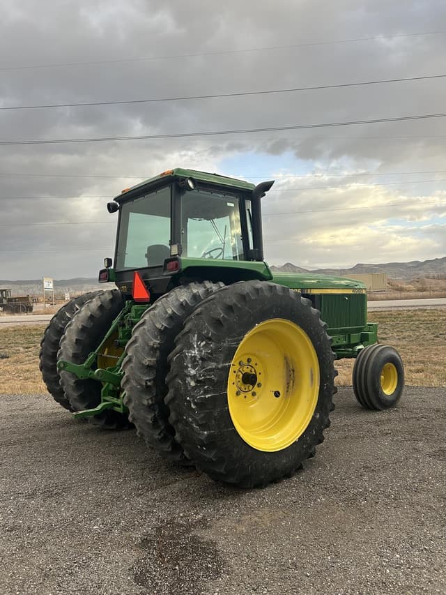 Image of John Deere 4960 equipment image 3