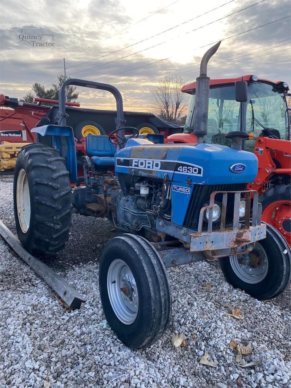 1992 Ford 4630 Equipment Image0