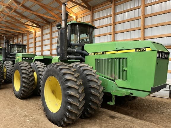 Image of John Deere 8760 equipment image 1