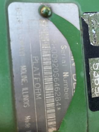 Image of John Deere 920F equipment image 2