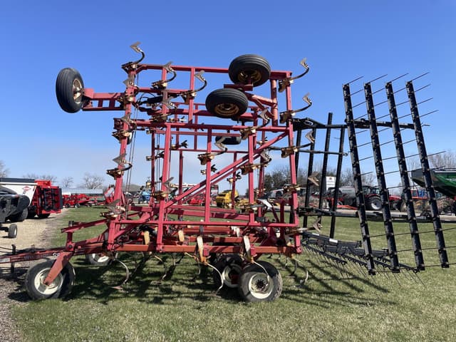 Image of Wil-Rich Quad 5 equipment image 4