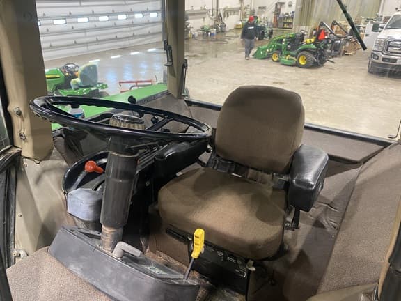 Image of John Deere 4560 equipment image 3
