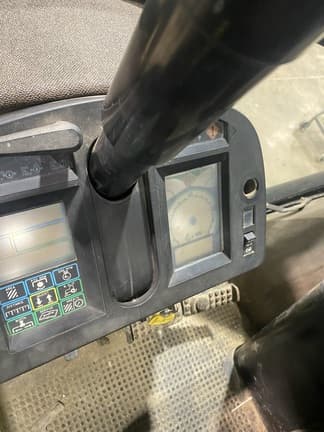 Image of John Deere 4560 equipment image 4