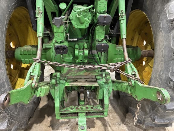 Image of John Deere 4760 equipment image 4
