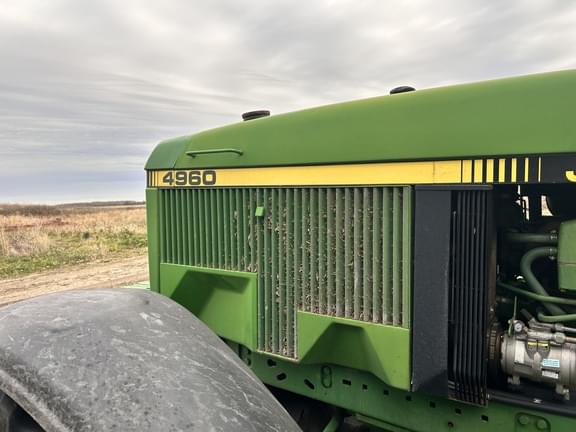 Image of John Deere 4960 equipment image 3