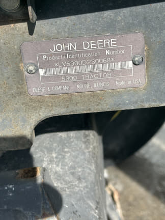Image of John Deere 5300 equipment image 3