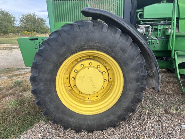 Image of John Deere 4960 equipment image 2