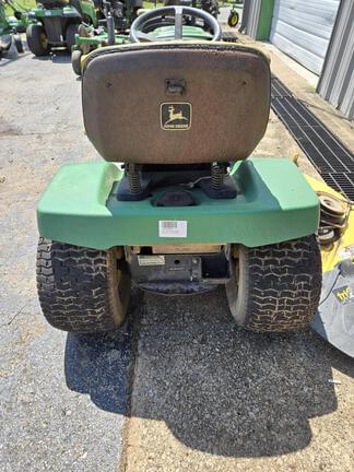 Image of John Deere LX178 equipment image 4