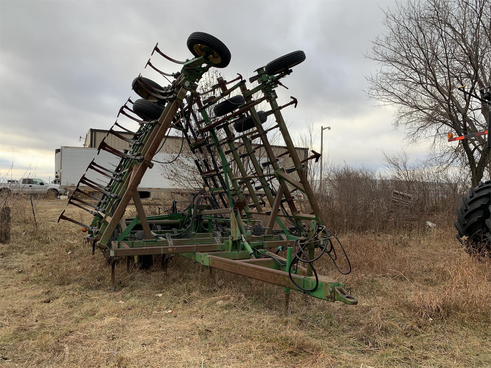 1995 John Deere 980 Equipment Image0