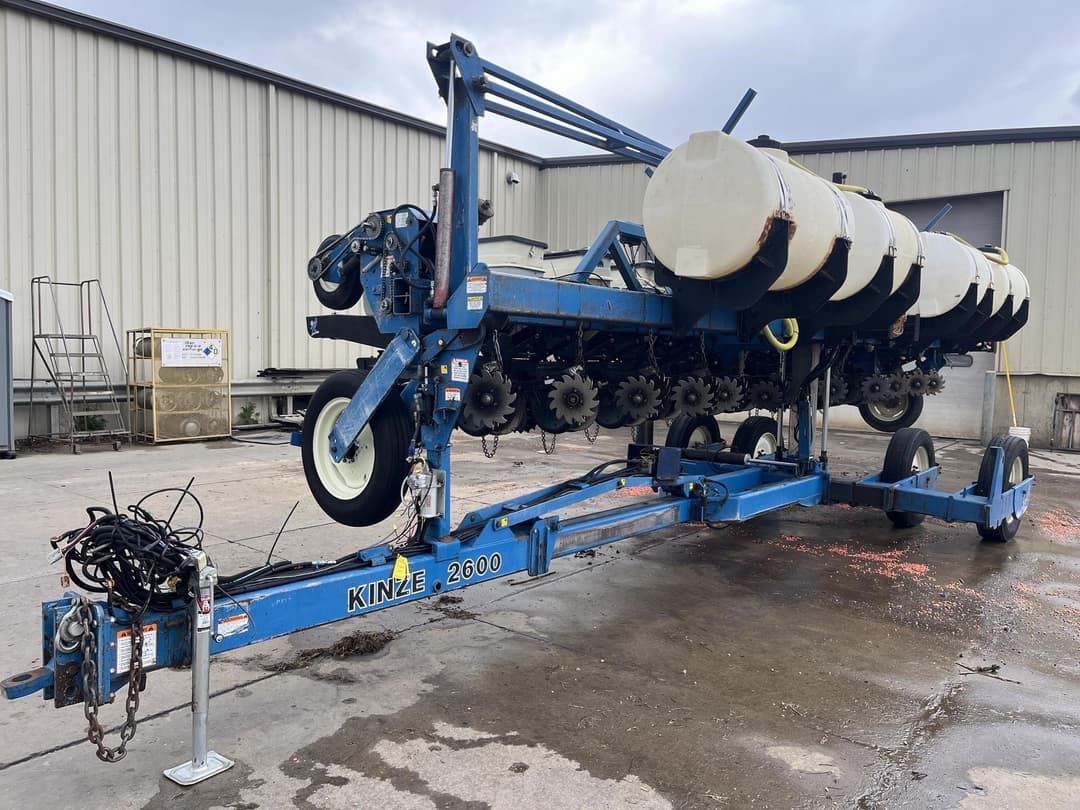 Image of Kinze 2600 Primary image