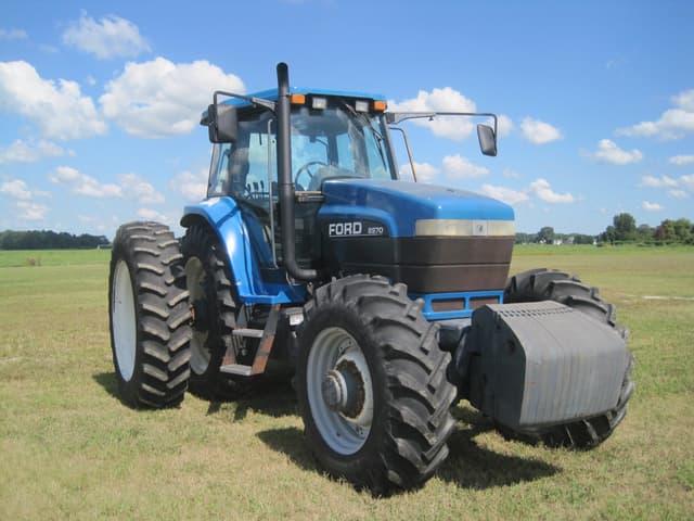 Image of New Holland 8970 equipment image 1