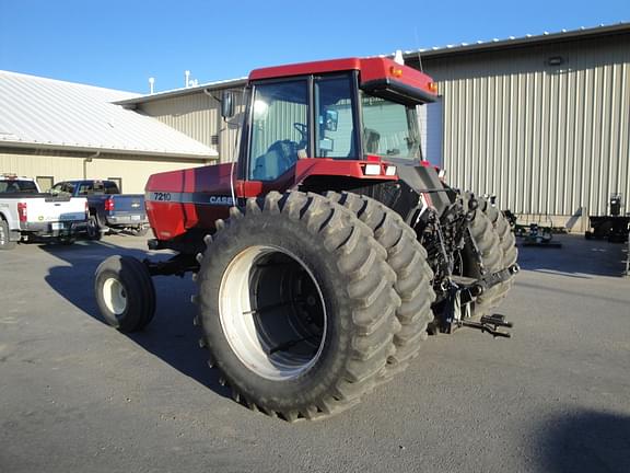 Image of Case IH 7210 equipment image 2