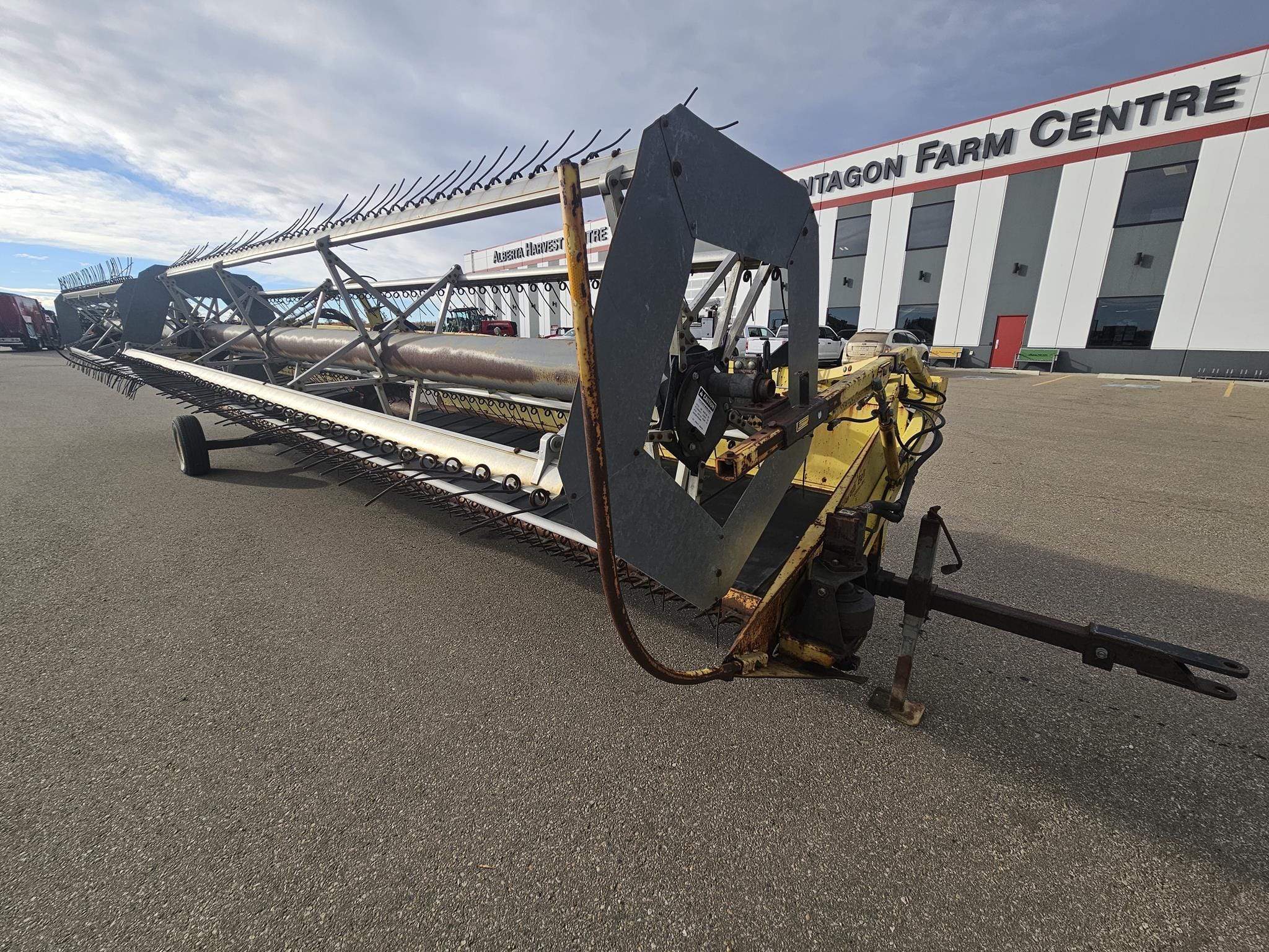 1996 Honey Bee SP36 Equipment Image0