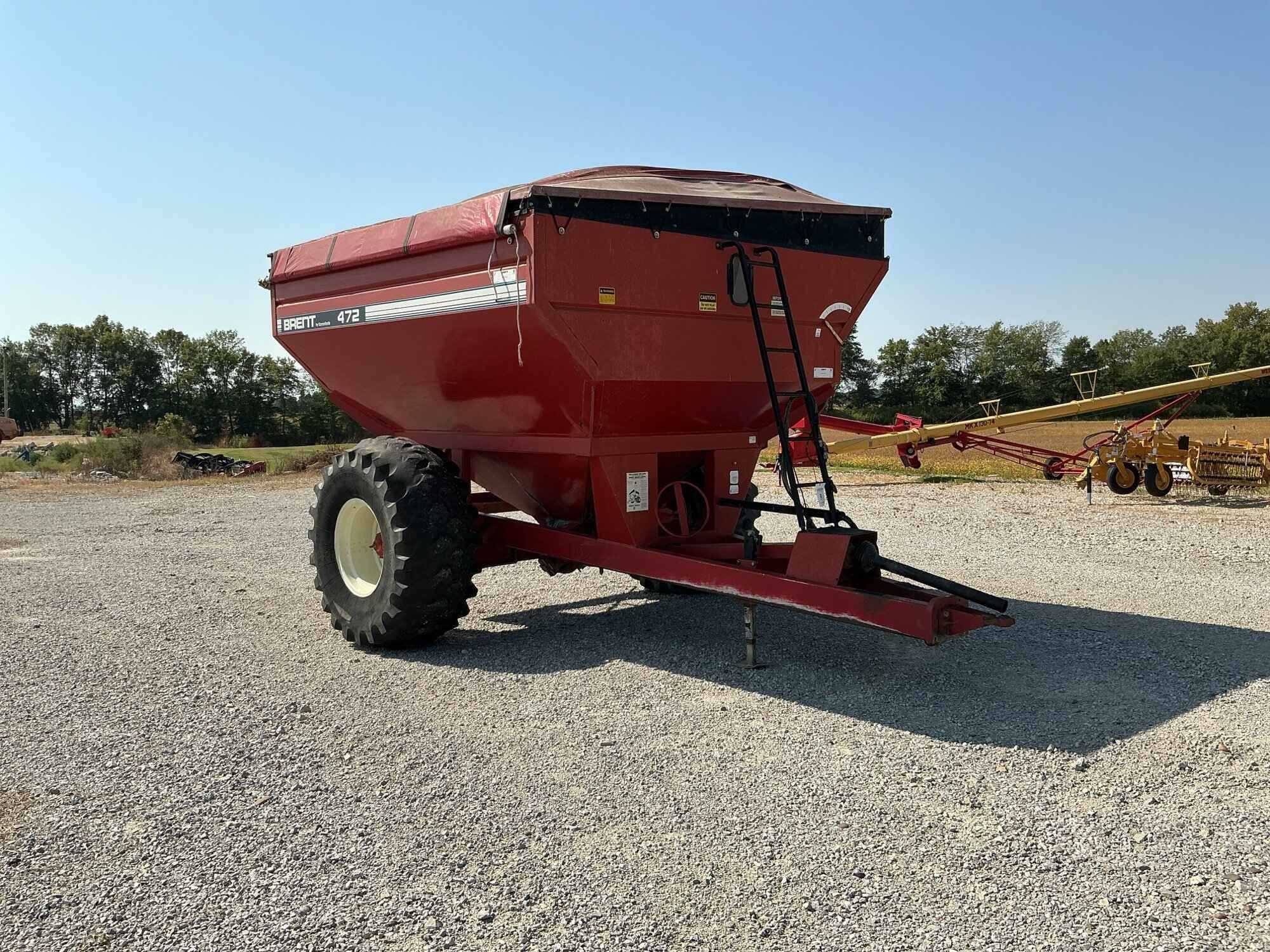 1997 Brent 472 Equipment Image0