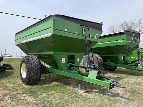 1997 Brent 774 Equipment Image0