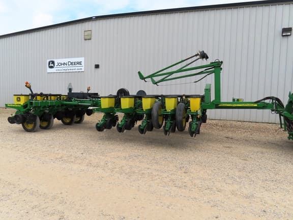 Image of John Deere 1770 Primary image