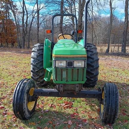 Image of John Deere 5300 equipment image 1