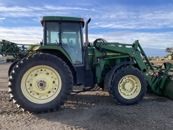 Image of John Deere 7810 equipment image 3