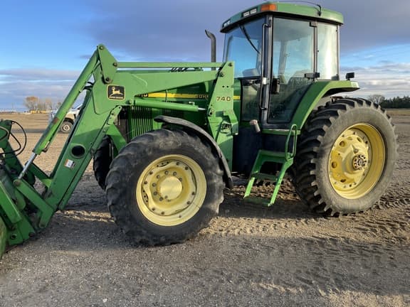 Image of John Deere 7810 equipment image 4