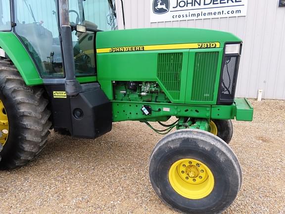 Image of John Deere 7810 equipment image 3