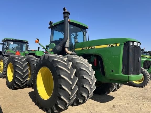 Image of John Deere 9300 equipment image 1