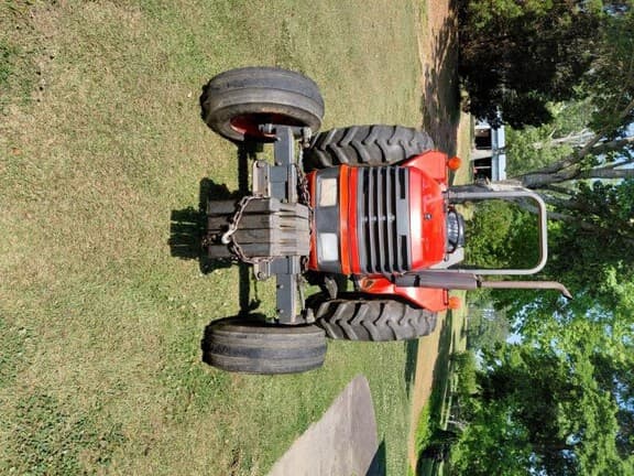 Image of Kubota M4700 equipment image 3