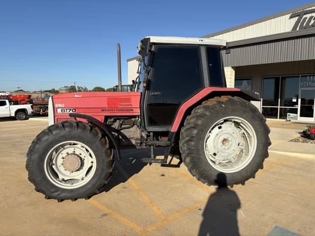 Image of Massey Ferguson 6170 equipment image 1