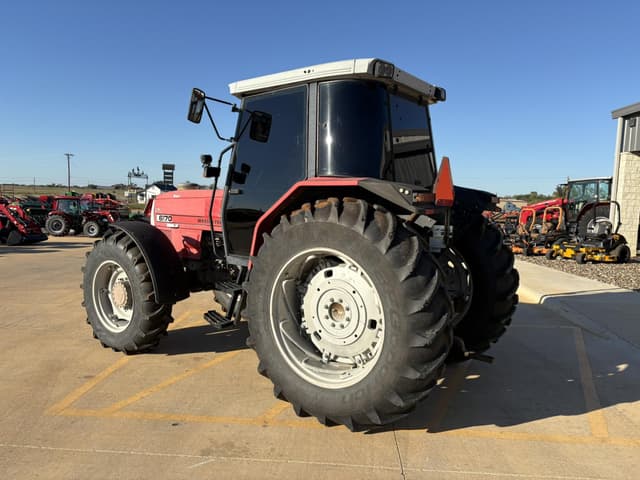 Image of Massey Ferguson 6170 equipment image 2