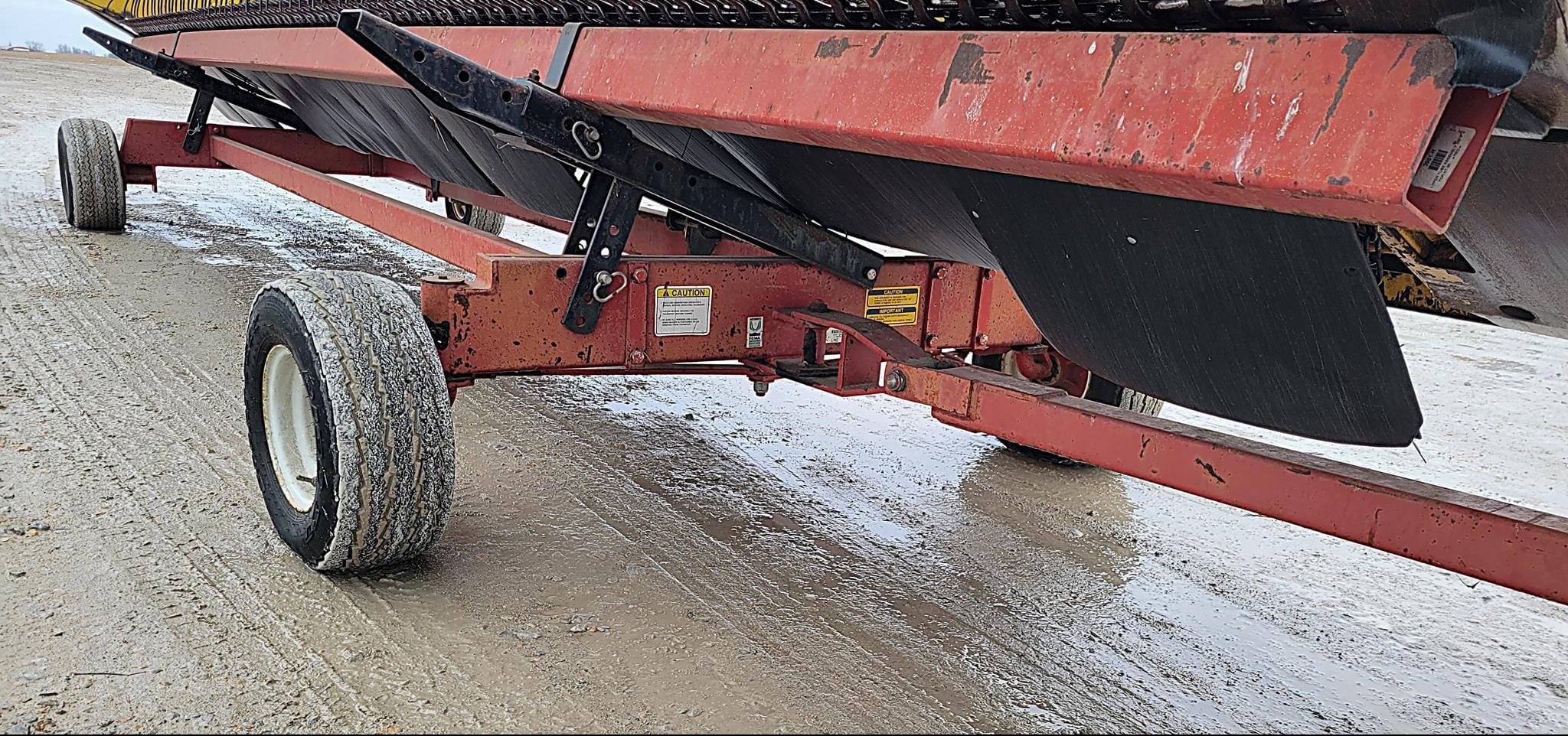 1997 Unverferth HT25 Equipment Image0