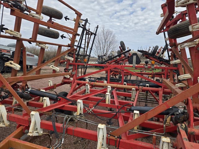 Image of Wil-Rich Quad 5 equipment image 3