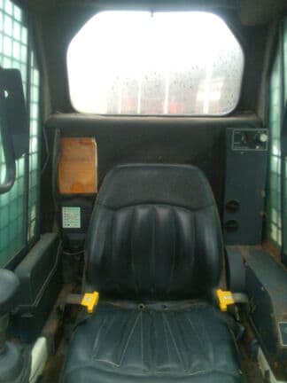 Image of Bobcat 763 equipment image 4