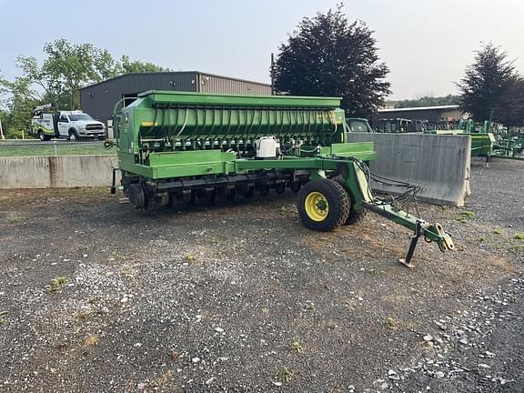 Image of John Deere 1560 equipment image 3