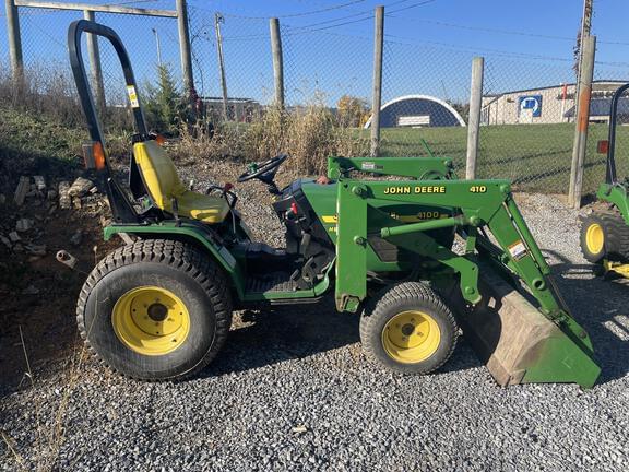 Image of John Deere 4100 equipment image 1