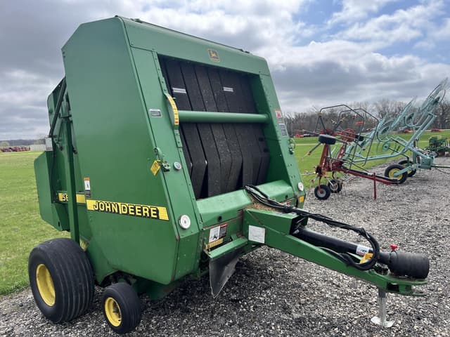 Image of John Deere 566 equipment image 2