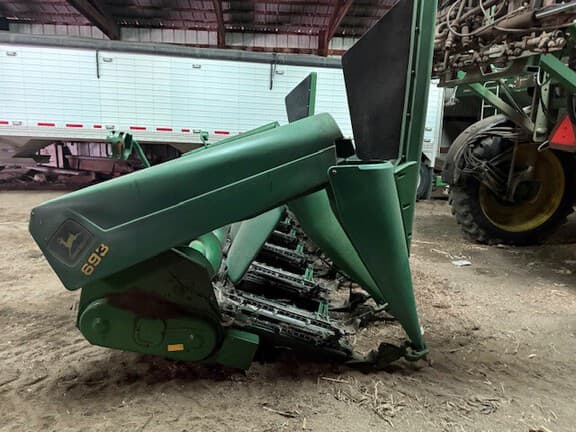 Image of John Deere 693 equipment image 2