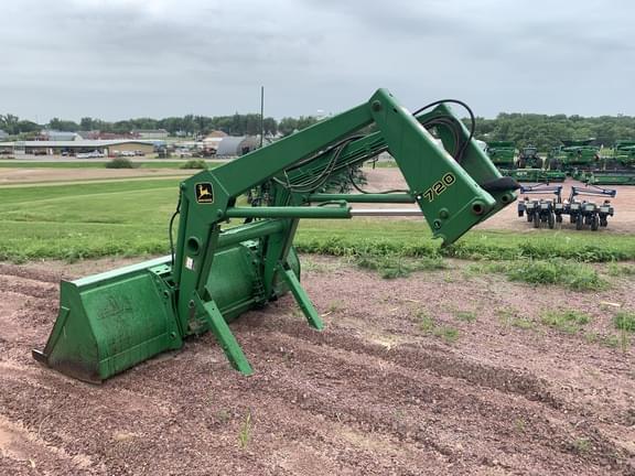 Image of John Deere 720 equipment image 2
