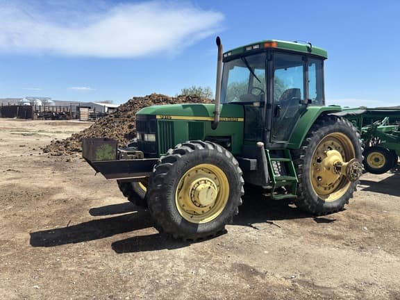 Image of John Deere 7410 equipment image 4
