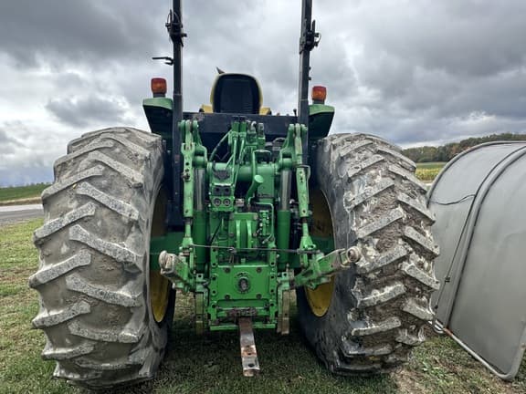 Image of John Deere 7610 equipment image 4