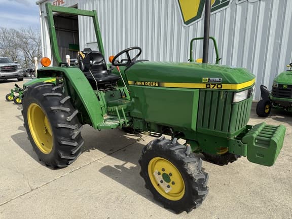 Image of John Deere 870 equipment image 1