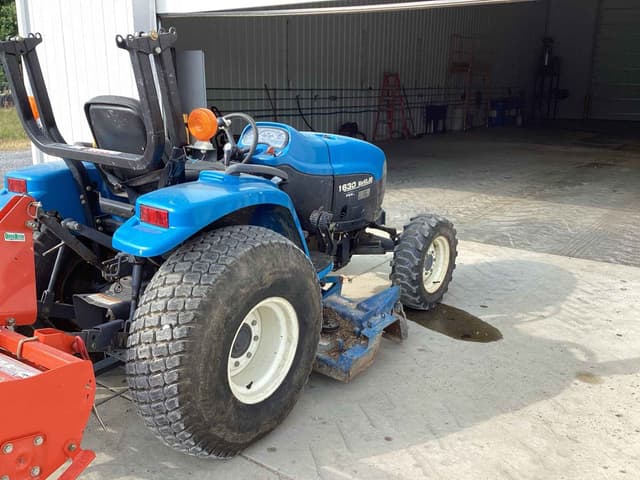 Image of New Holland 1630 equipment image 2