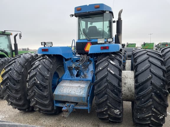 Image of New Holland 9682 equipment image 2