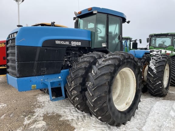 1998 New Holland 9682 Equipment Image0