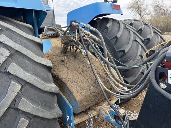 Image of New Holland 9882 equipment image 4