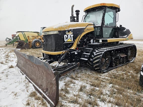 Image of Challenger 75E equipment image 1