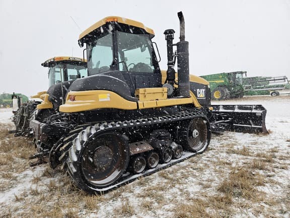 Image of Challenger 75E equipment image 2