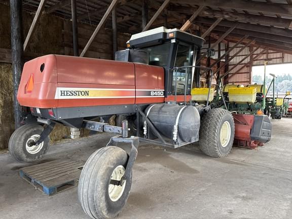 Image of Hesston 8450 equipment image 2