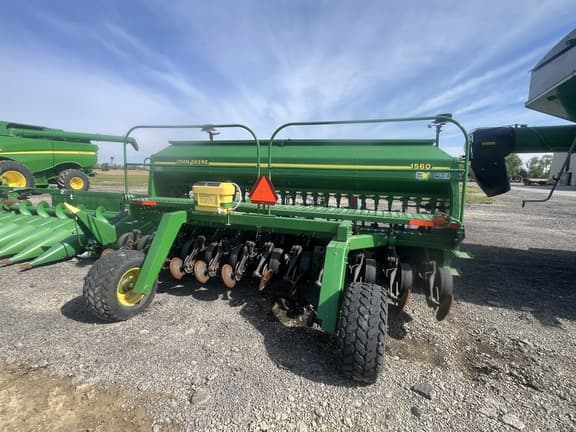 Image of John Deere 1560 equipment image 4
