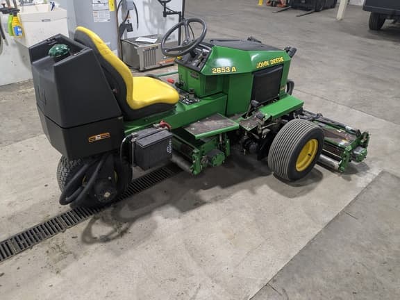 Image of John Deere 2653 equipment image 2